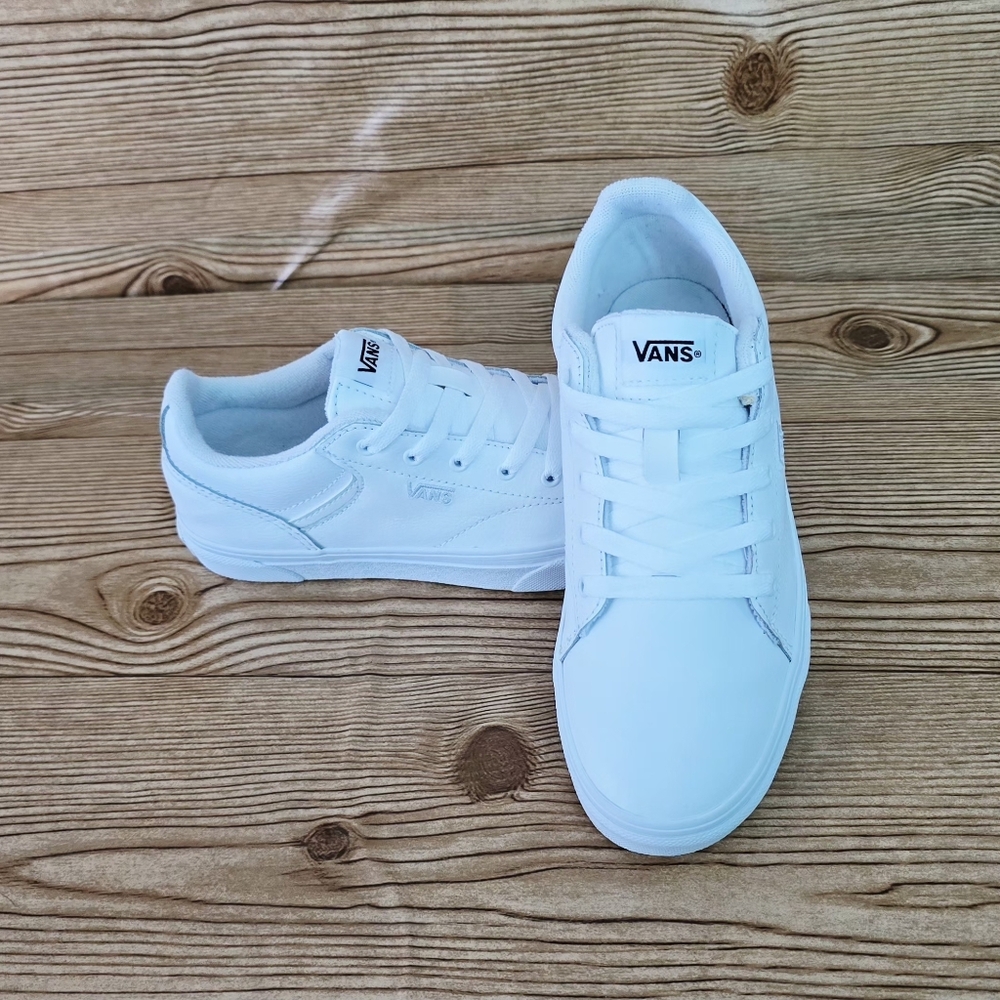 VANS Seldan Low Top Sneakers - Picture 3 of 9